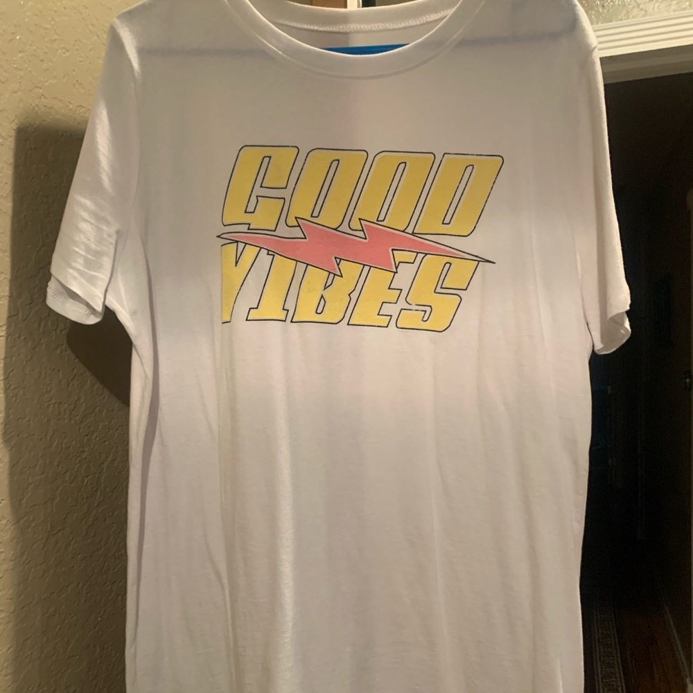 Boutique graphic tee